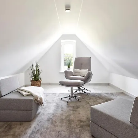 Aurelia Haus 2 *